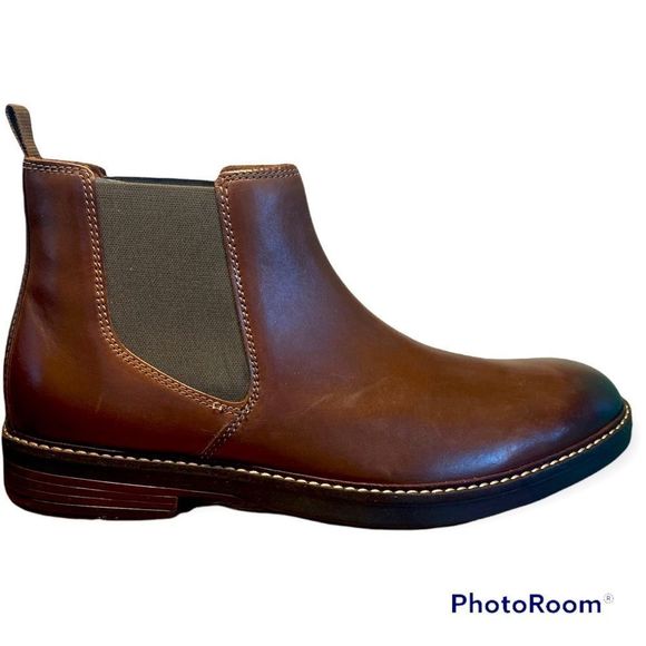 Clarks Other - Mens Clarks Size 11 Mahogany Leather Ankle Boots